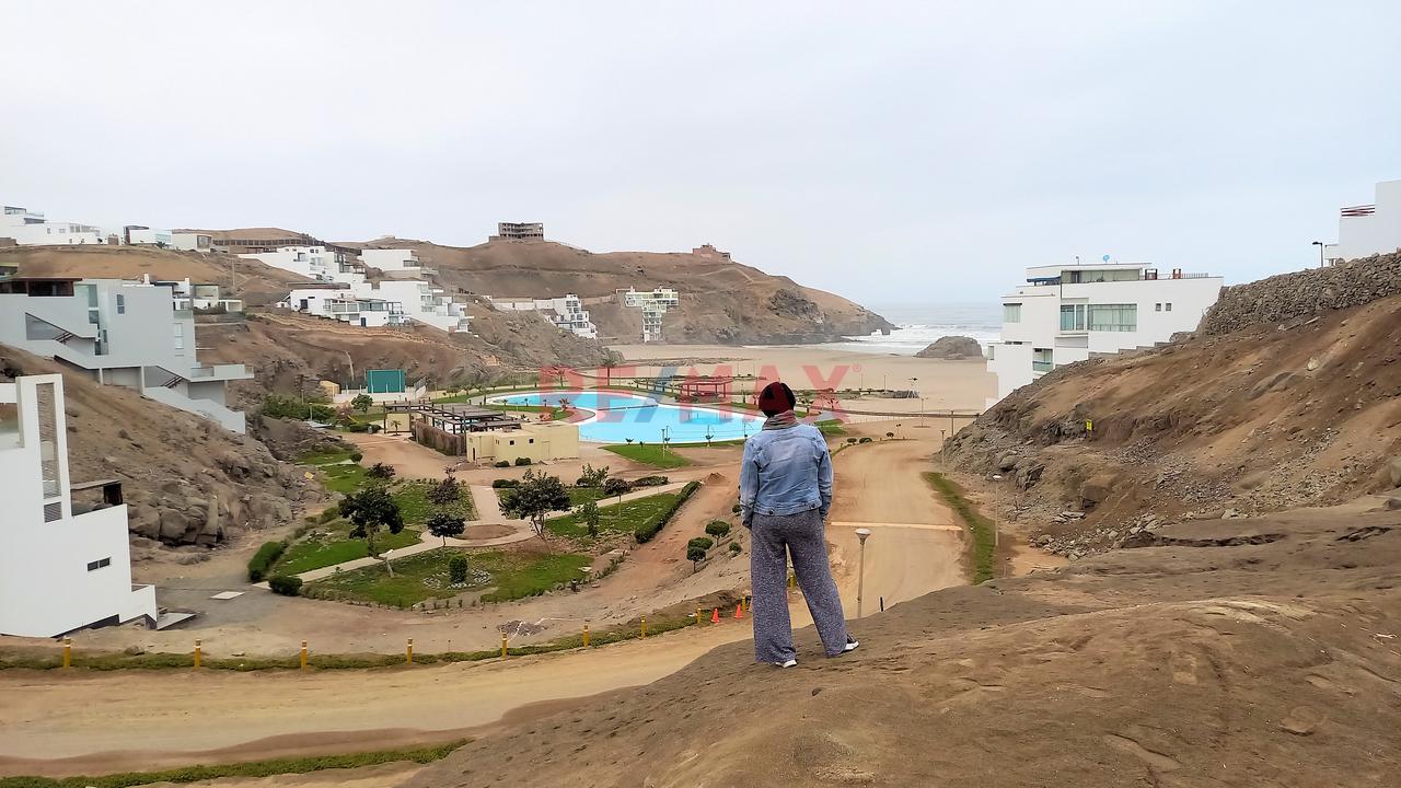 Venta De Terreno De Playa - Condominio Playa Honda - 3