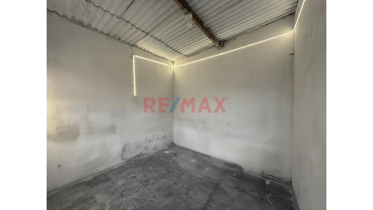 Venta Casa Como Terreno, Calle San Jorge A 2 Cdras De La Playa Acapulco, Las Delicias - 8
