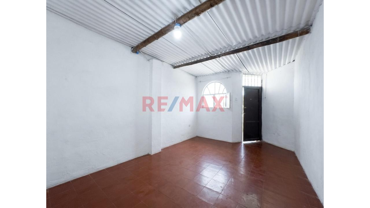 Venta Casa Como Terreno, Calle San Jorge A 2 Cdras De La Playa Acapulco, Las Delicias - 7