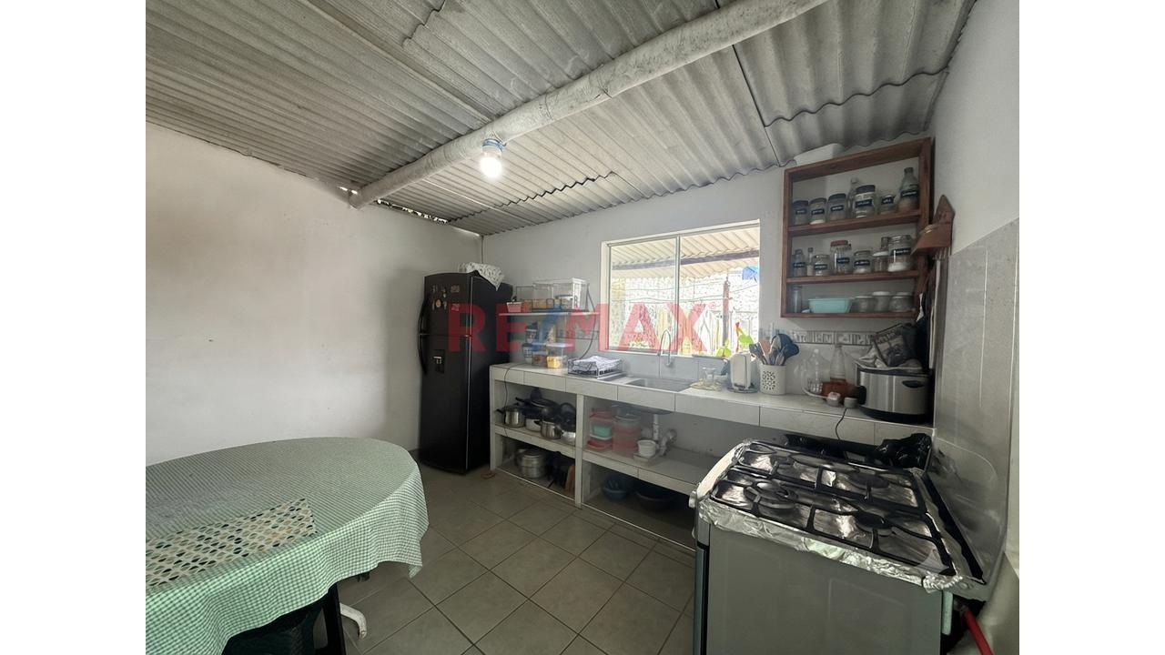 Venta Casa Como Terreno, Calle San Jorge A 2 Cdras De La Playa Acapulco, Las Delicias - 5