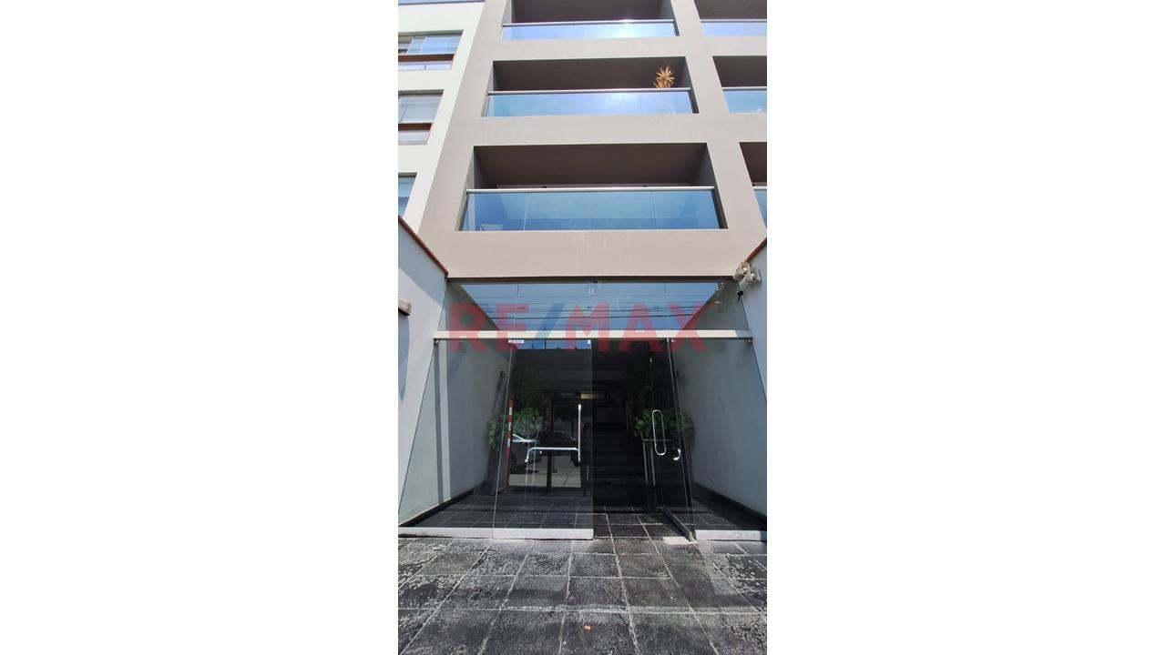 Venta | Exclusivo Departamento En Primer Piso – Chacarilla Del Estanque, San Borja — foto 2