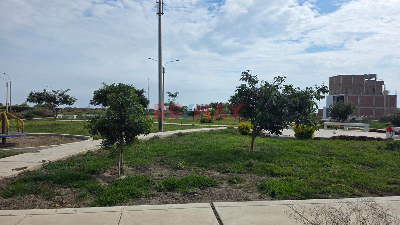 Terreno En La Urbanizacion La Rinconada - Pimentel 🏡 ¡Invierte En Calidad De Vida Y Ubicación Estratégica! — foto 4