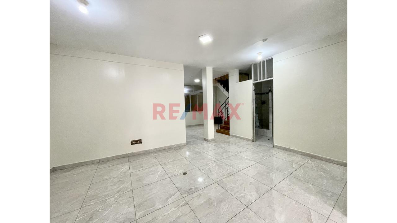 Casa de 3 dormitorios ubicado en Chiclayo Casa de 3 dormitorios ubicado en Chiclayo