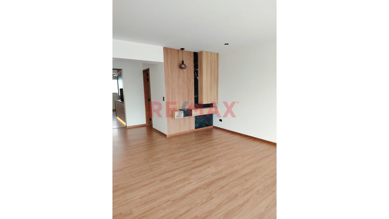 Exclusivo Dúplex Con Vista Al Mar En El Malecón Armendáriz – Miraflores - 2