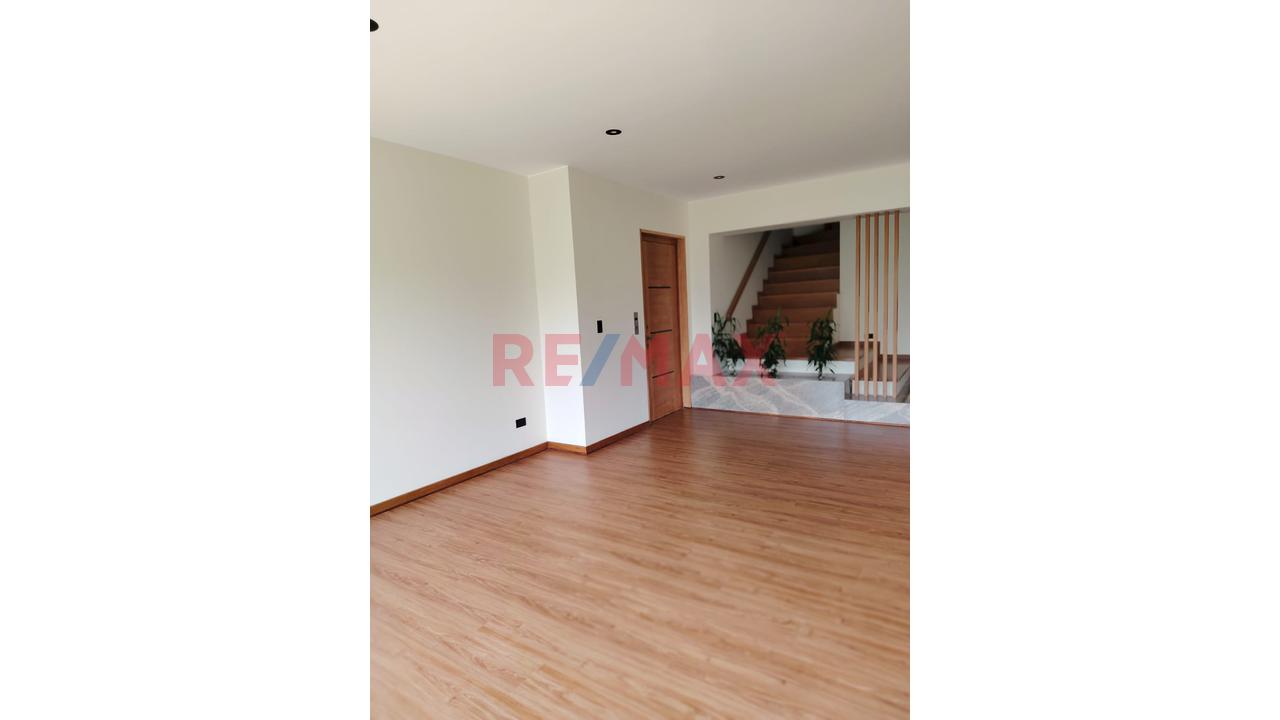 Exclusivo Dúplex Con Vista Al Mar En El Malecón Armendáriz – Miraflores - 8