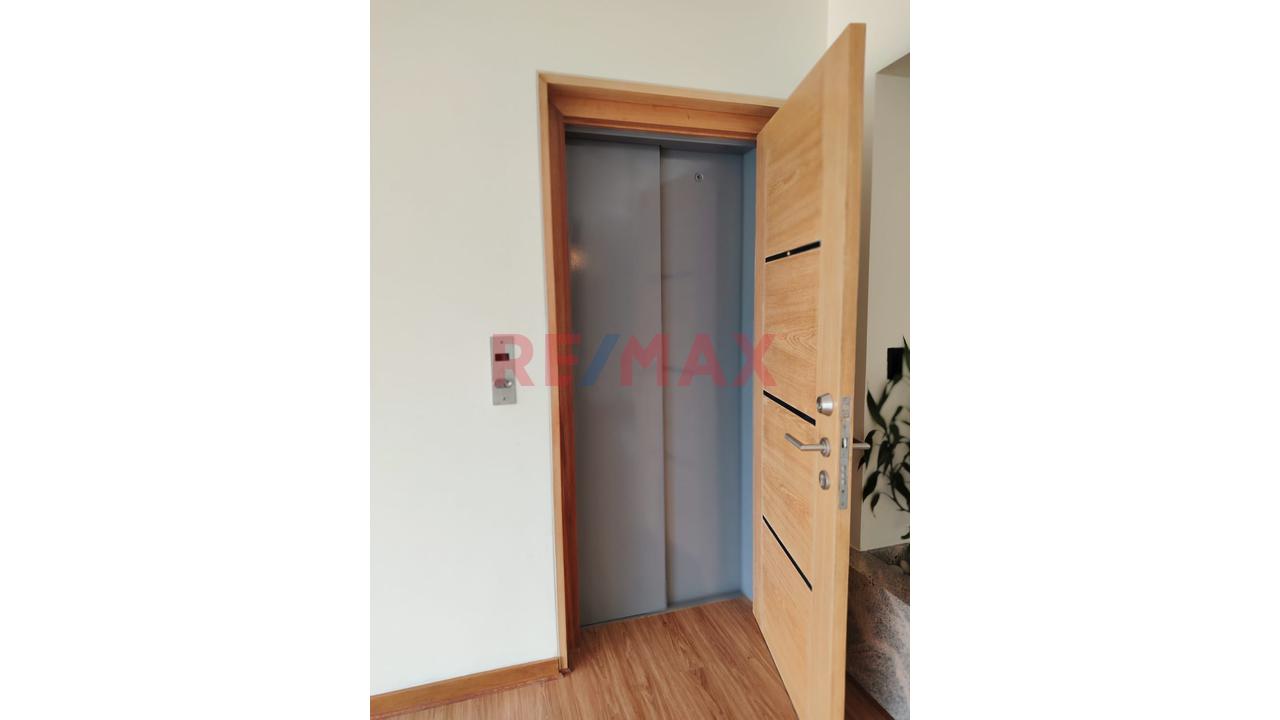 Exclusivo Dúplex Con Vista Al Mar En El Malecón Armendáriz – Miraflores - 21
