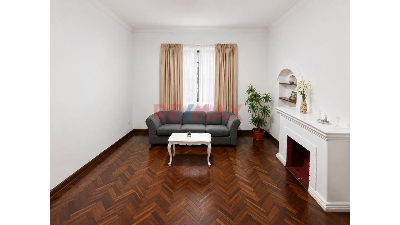 Venta De Casa En Miraflores Como Terreno - 7