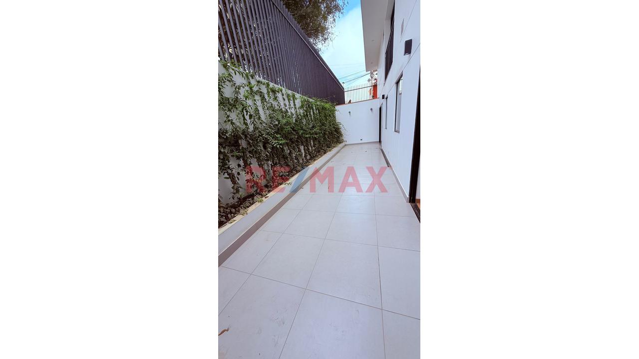 Vendo Departamento De Estreno Con Terraza 1Er Piso — foto 2