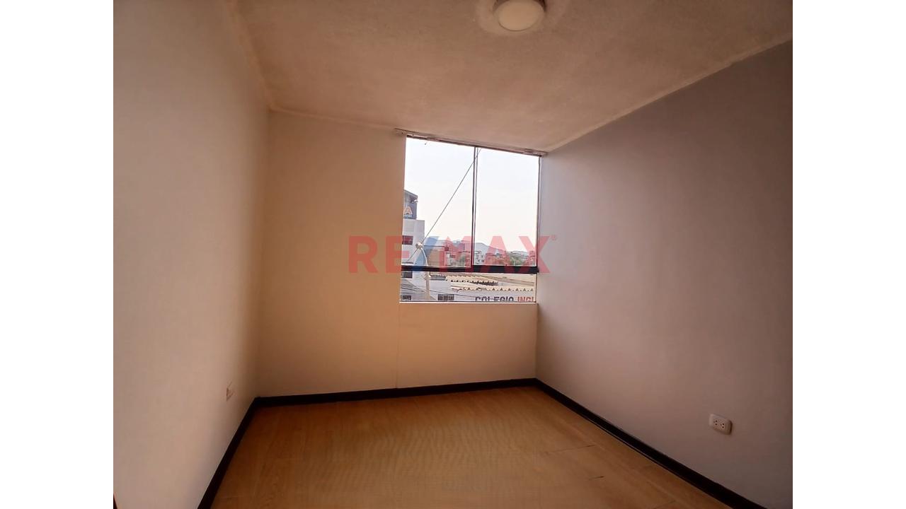 Venta | Departamento Remodelado – Condominio El Trébol, Los Olivos  62M2. — foto 13