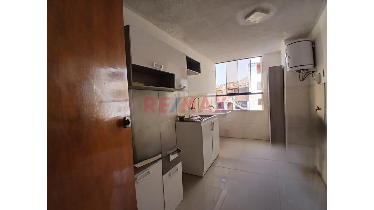 Venta | Departamento Remodelado – Condominio El Trébol, Los Olivos  62M2. — foto 6