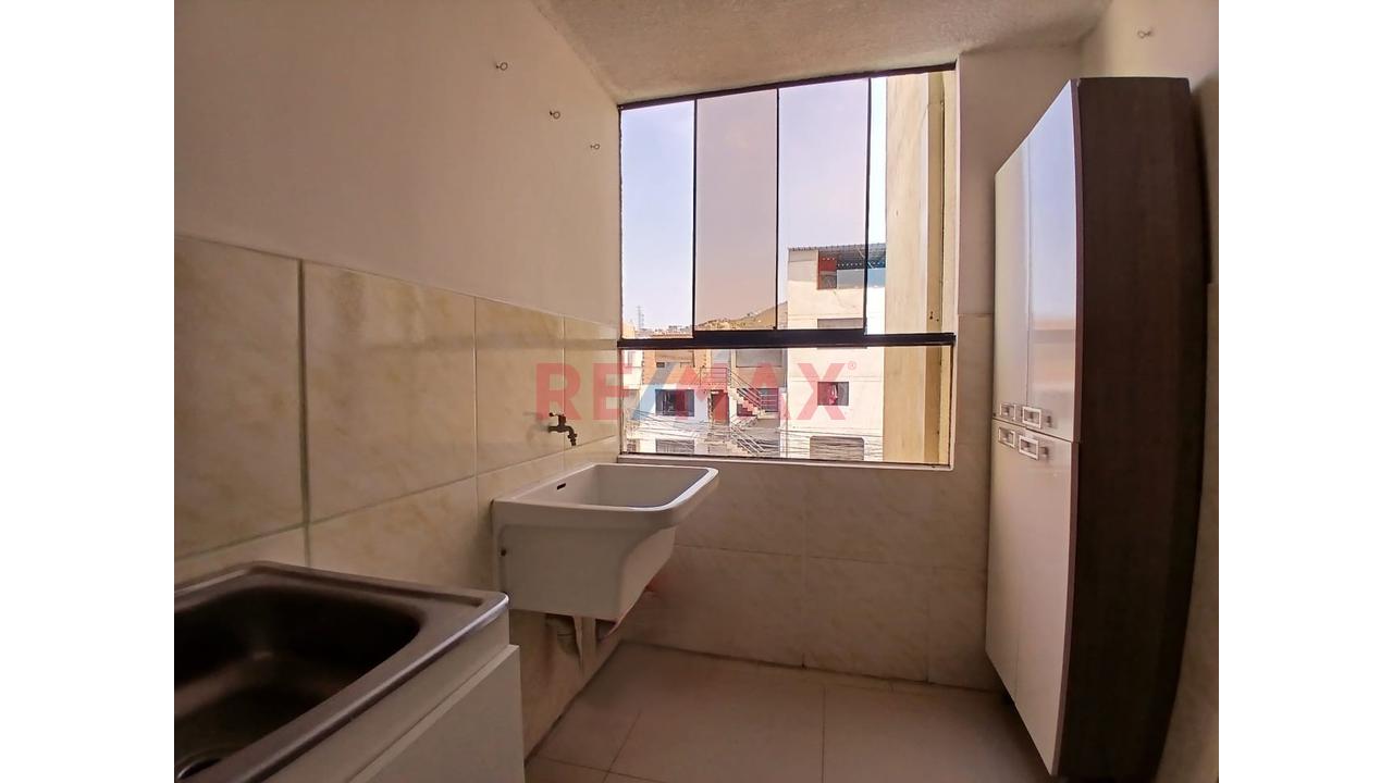 Venta | Departamento Remodelado – Condominio El Trébol, Los Olivos  62M2. — foto 9