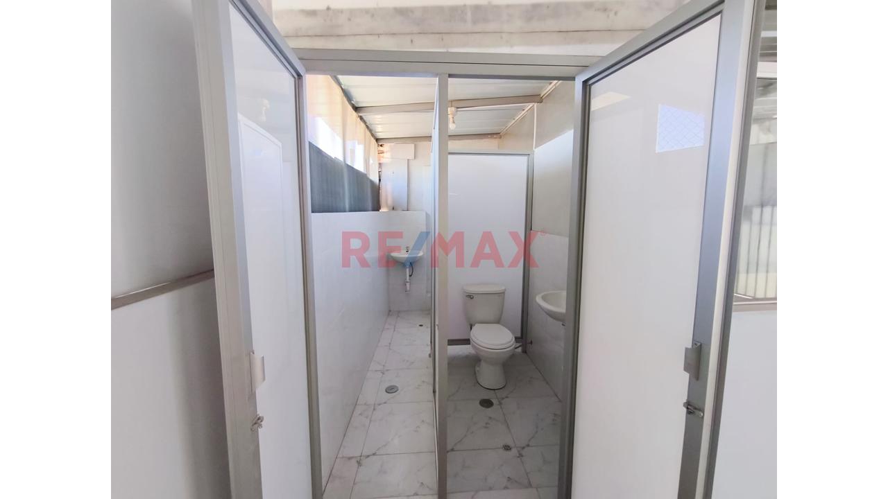 Local Comercial Flexible De Estructura Metálica En Sachaca - Pampa De Camarones - 3