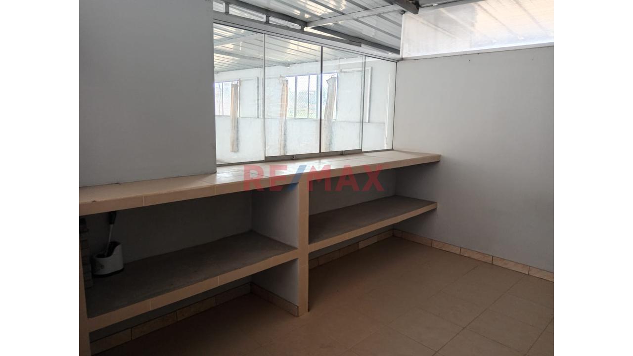 Local Comercial Flexible De Estructura Metálica En Sachaca - Pampa De Camarones - 13
