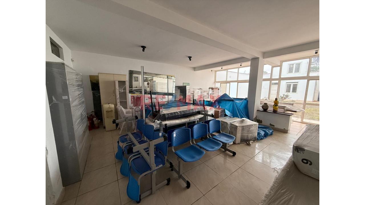 Venta De Casa En Chorrillos - Zona Segura Y Residencial - 3