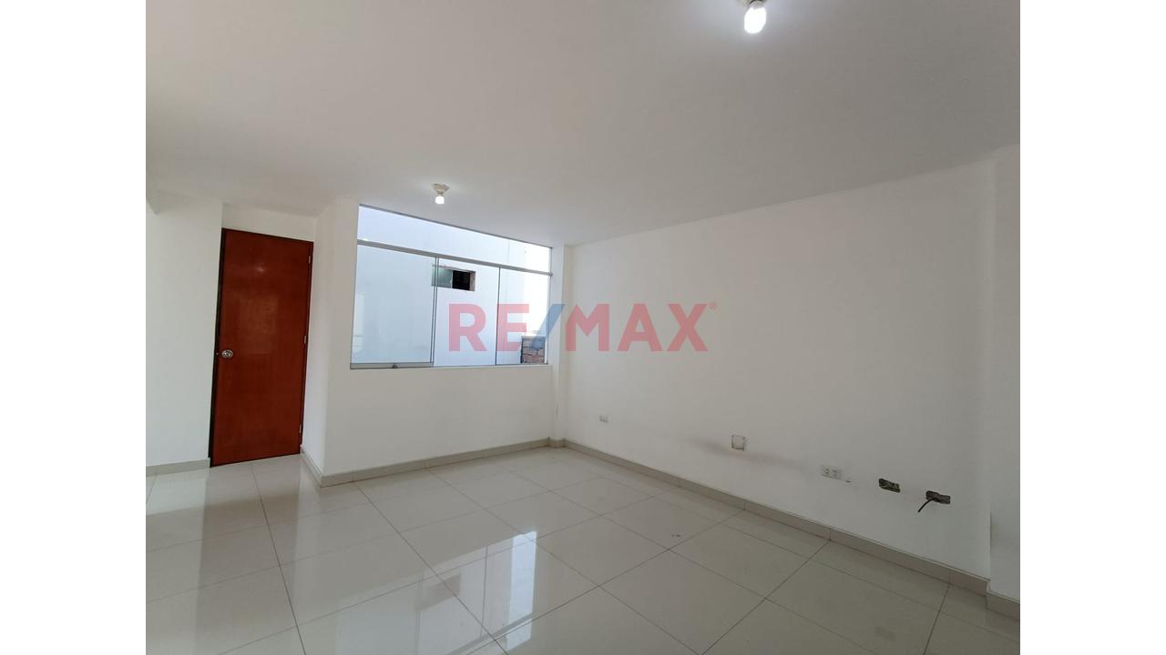 🏡 Vendo Departamento  En Surco  Con Amplia Terraza  – Frente Al Parque — foto 10