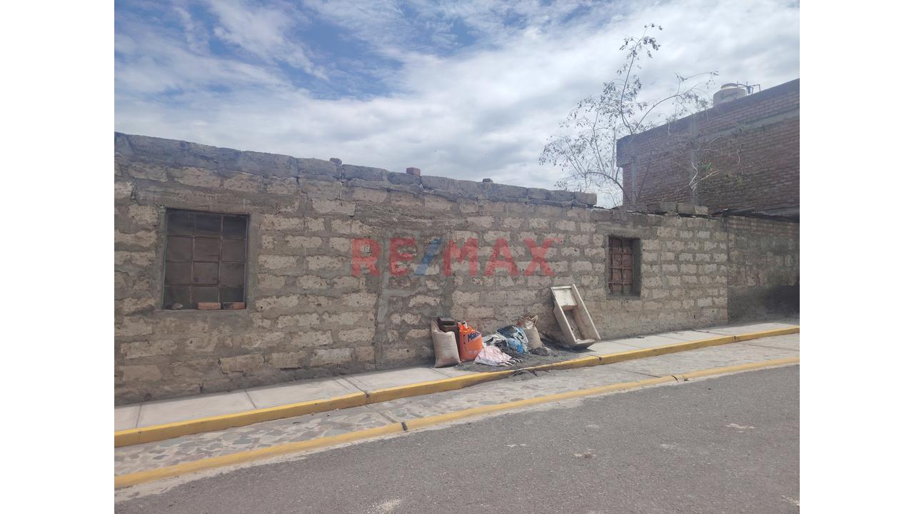 Amplio Terreno En Esquina En Venta - 11