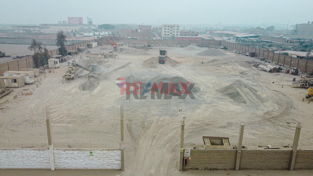Gran Oportunidad: Local Industrial En Cajamarquilla – 10,855.5 M² — foto 9