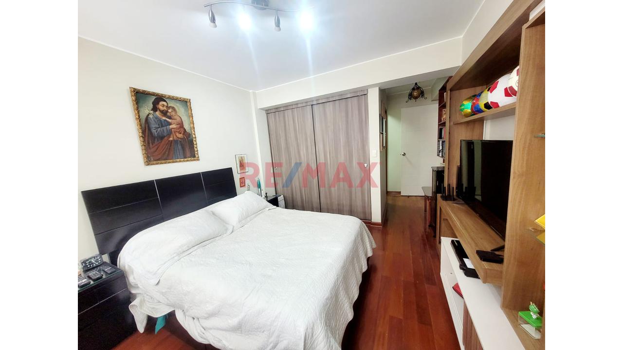 Venta De Hermoso Departamento En- Surco — foto 9
