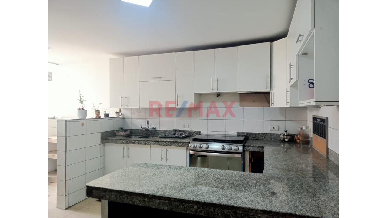 🏢 Venta De Departamento En Ate — foto 4