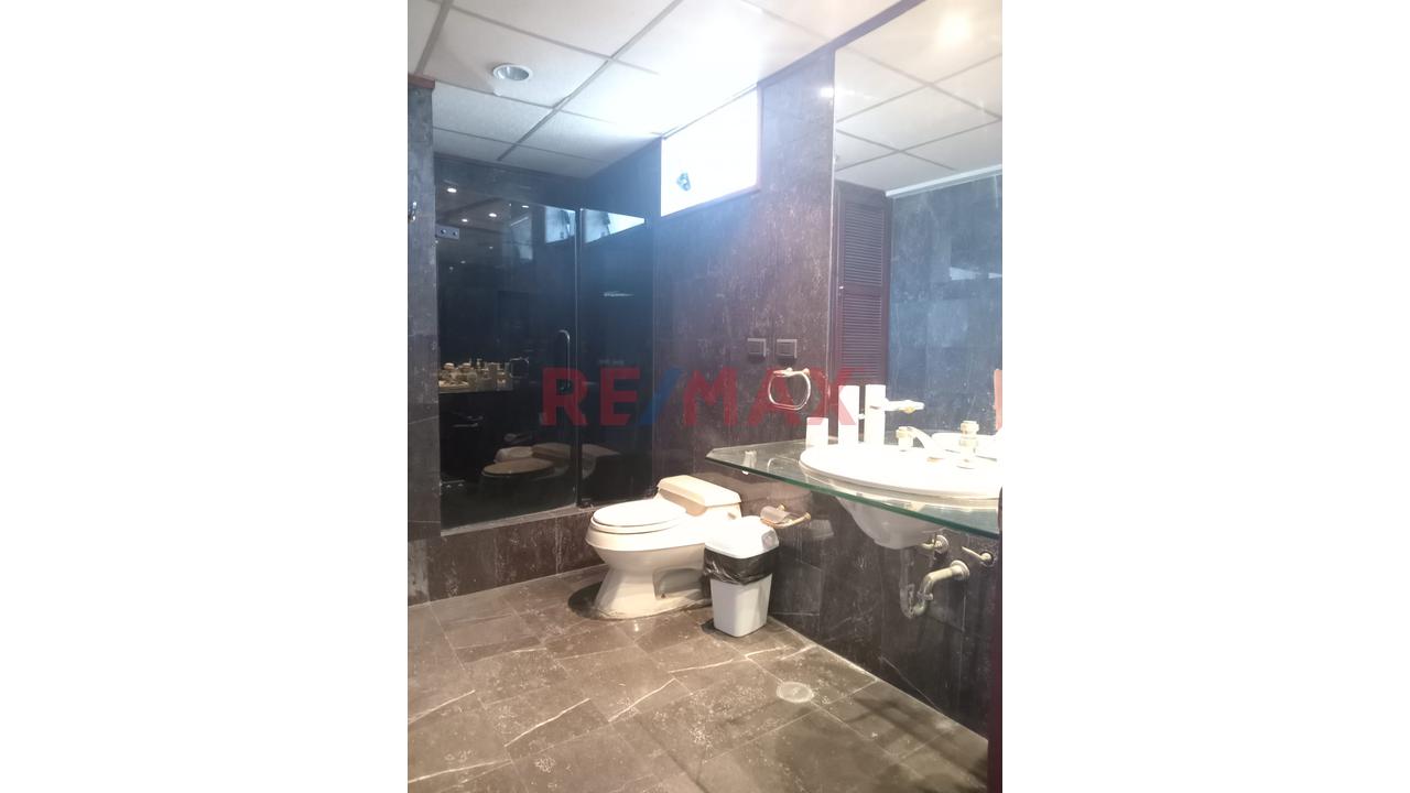 Alquiler Oficinas Amobladas En El Corazón De Santa Beatriz, Con Estacionamiento — foto 7