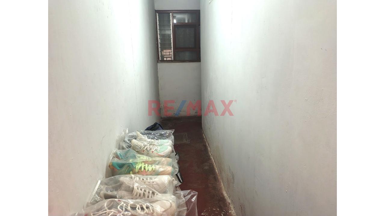 En Alquiler: Casa En Esquina Para Uso Comercial - Puente Piedra — foto 8