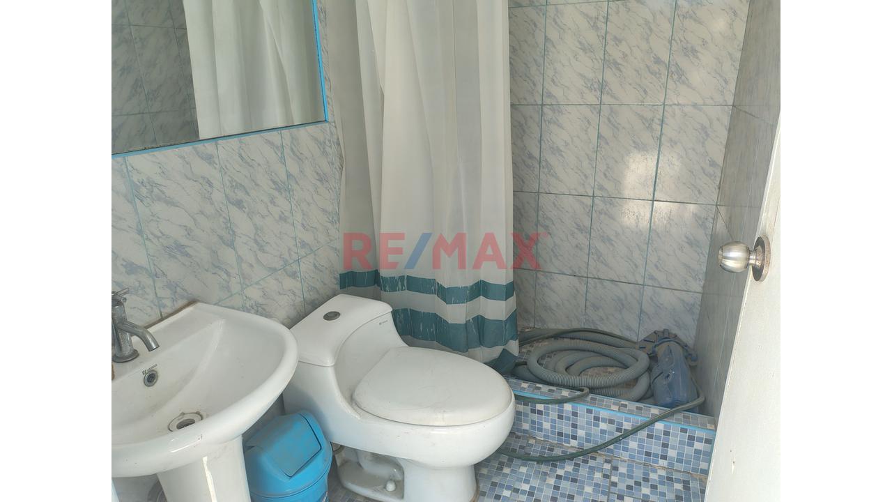 En Alquiler: Casa En Esquina Para Uso Comercial - Puente Piedra — foto 9