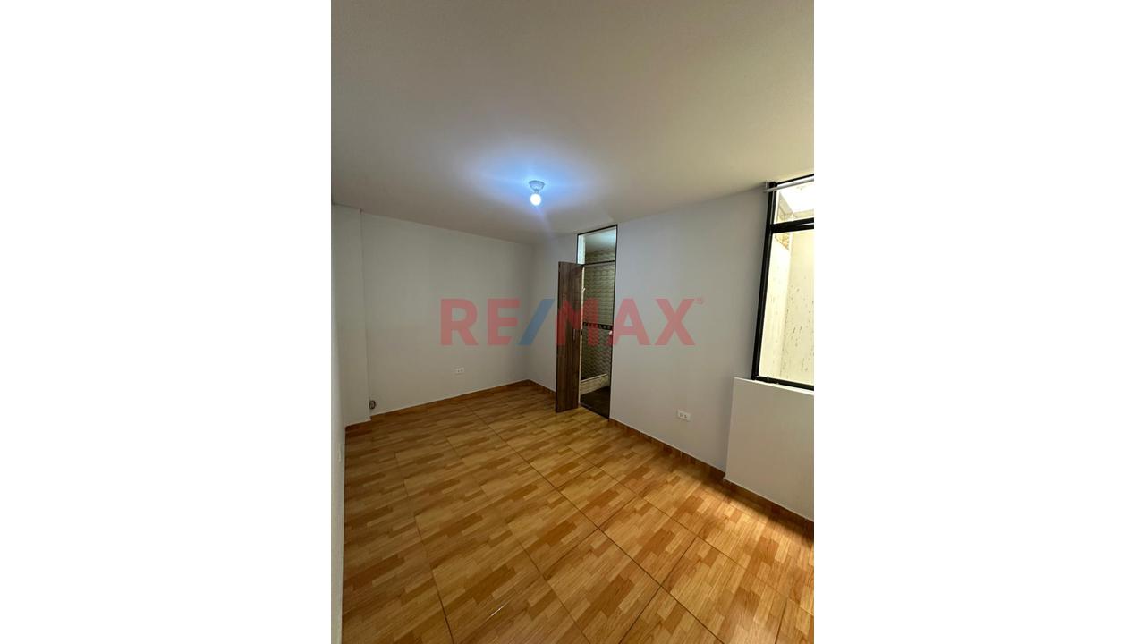 Departamento En Los Olivos — foto 10