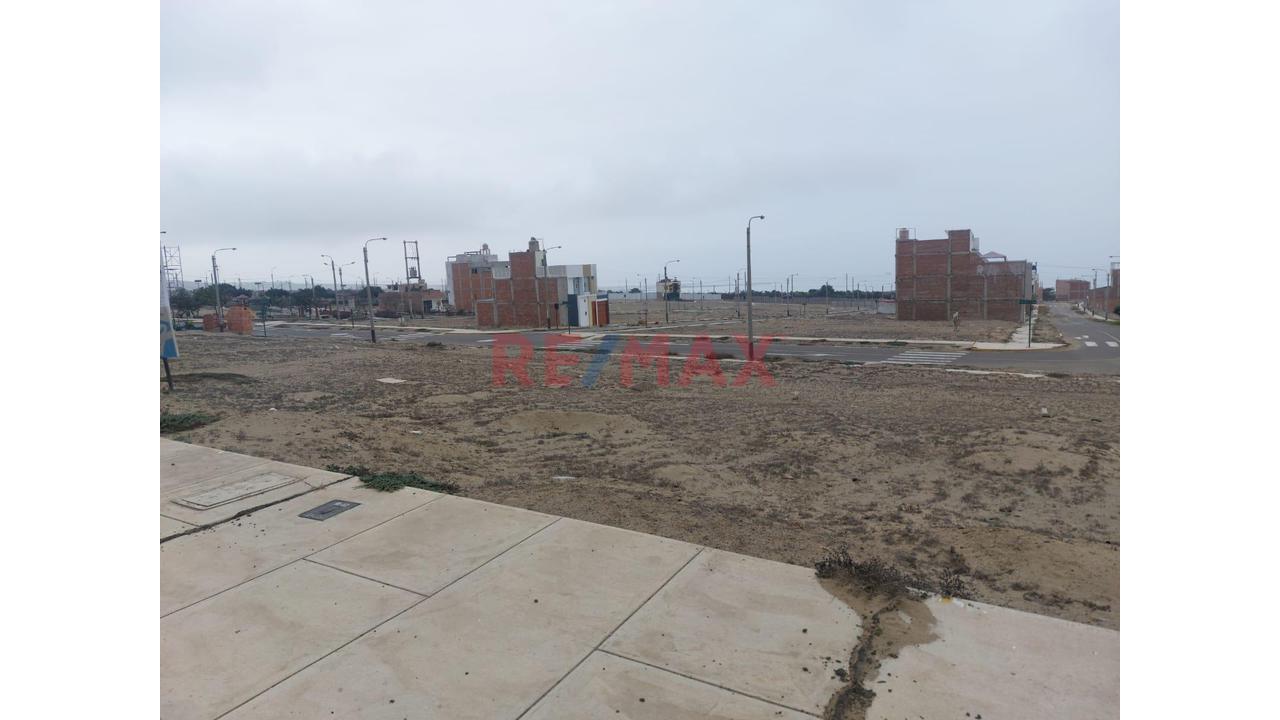 "Venta De Terreno En Condominio Sol De Trujillo - Salaverry" - 2