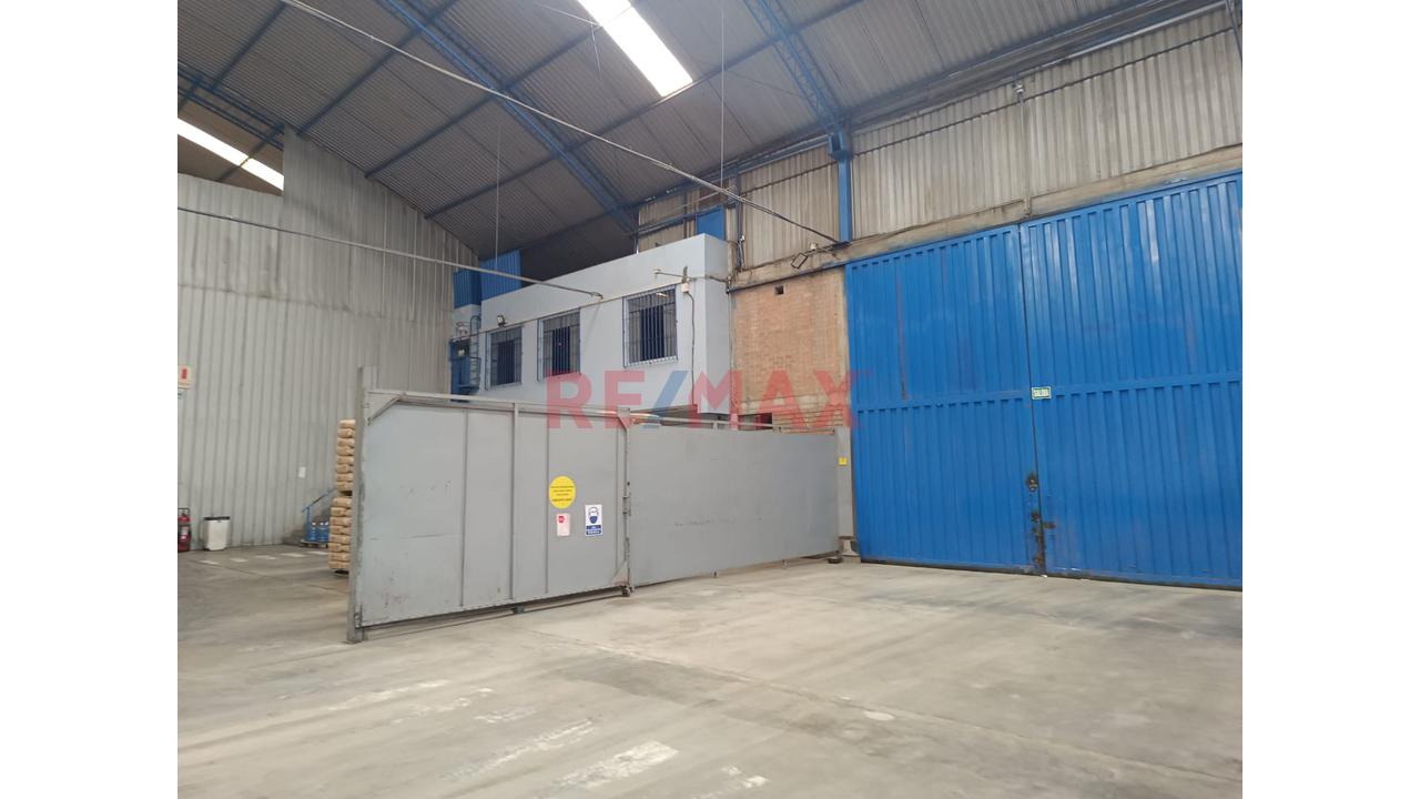 Espectacular Local Industrial ubicado en Ancon Espectacular Local Industrial ubicado en Ancon