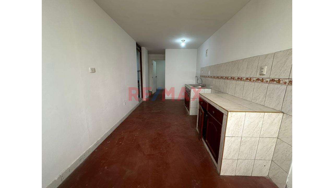 Se Vende Departamento Comas (Los Inkas Estacion Metropolitano) — foto 6