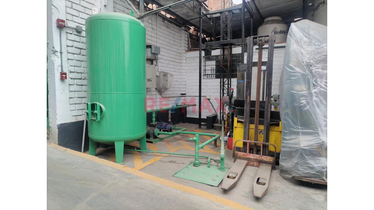 Terreno -Oportunidad De Inversion- Callao 5300M2 - 6
