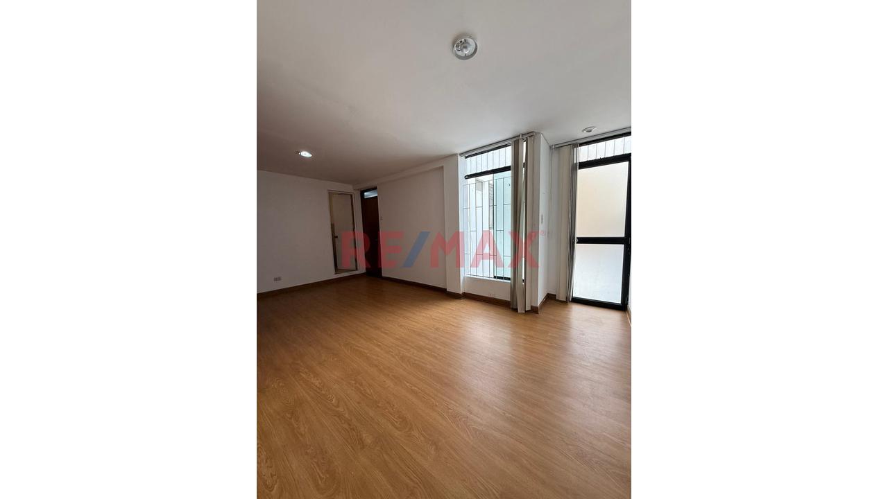 Casa Frente A Loma Amarilla | Surco — foto 13