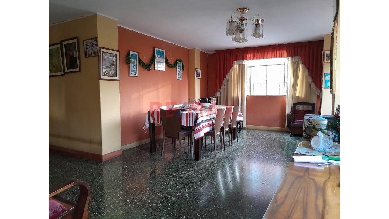 Venta De Departamento 3Er. Piso En Esquina - Pueblo Libre - 6