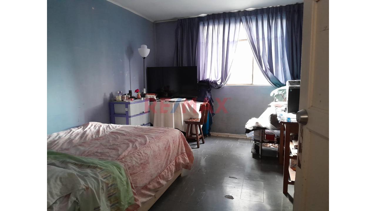 Venta De Departamento 3Er. Piso En Esquina - Pueblo Libre - 14