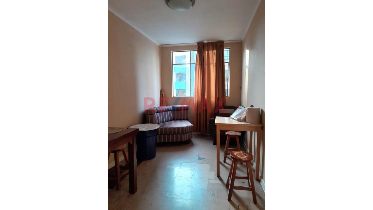 Venta De Departamento 3Er. Piso En Esquina - Pueblo Libre - 13