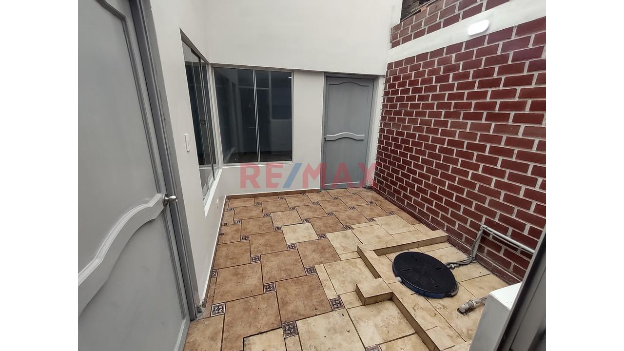 Alquiler De Departamento En El Rimac - 19