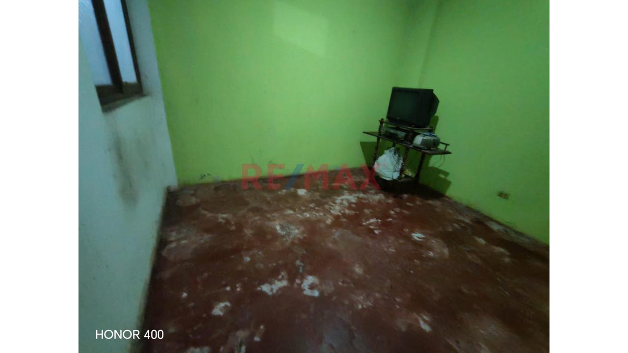 Casa de 7 dormitorios ubicado en Villa El Salvador Casa de 7 dormitorios ubicado en Villa El Salvador