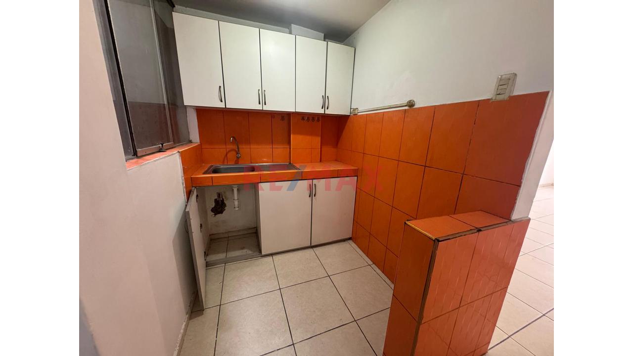 Departamento en Los Olivos, 84 m² — foto 2