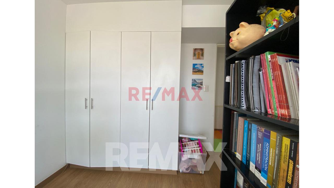Venta Departamento Frente A Parque Muy Cerca De Estacion Jorge Chavez — foto 10