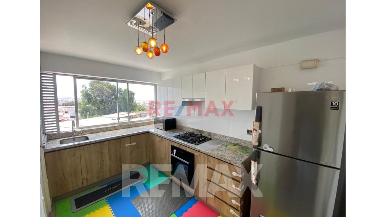 Venta Departamento Frente A Parque Muy Cerca De Estacion Jorge Chavez — foto 5