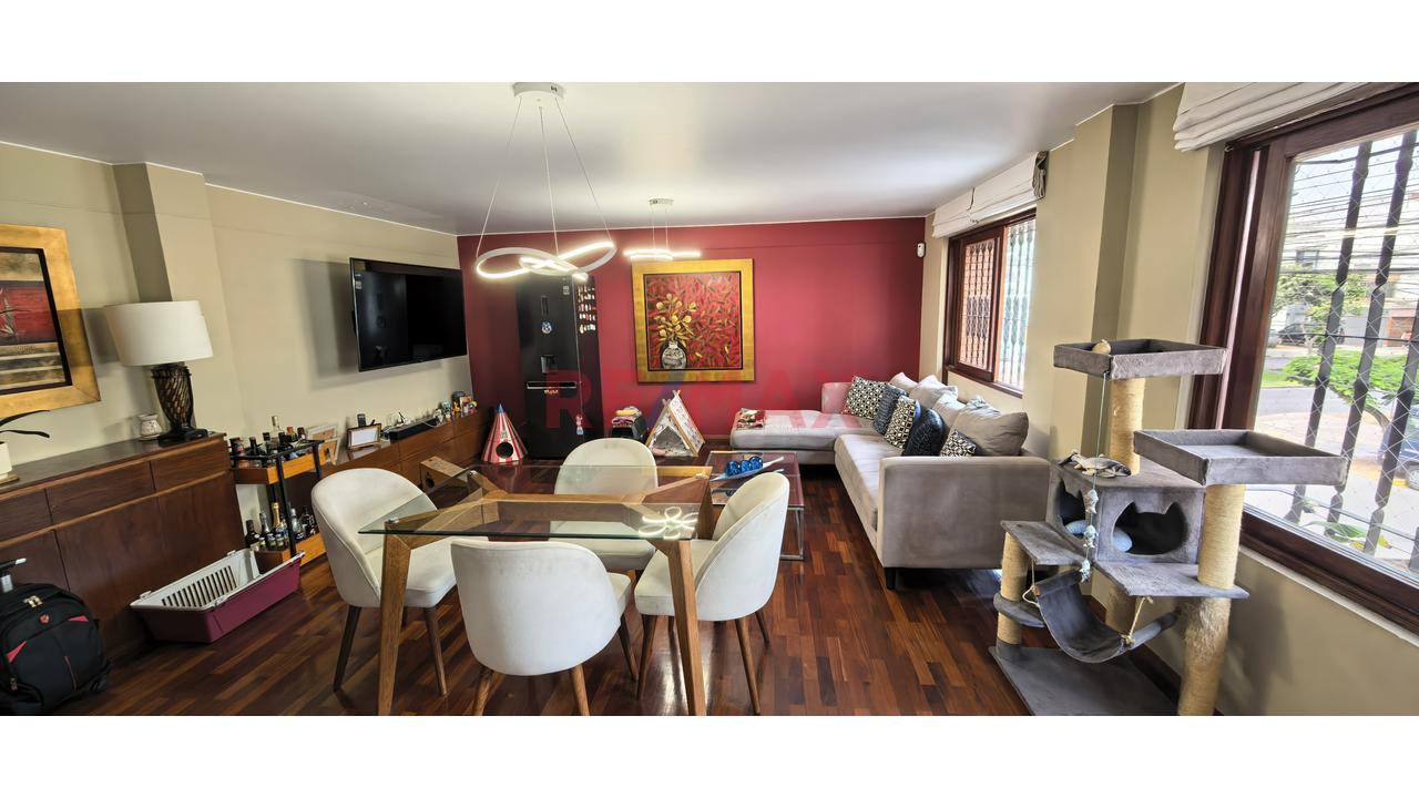Tríplex En Venta En Surco – Calle Málaga - 8