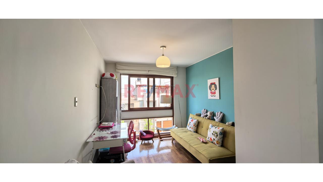 Tríplex En Venta En Surco – Calle Málaga - 14