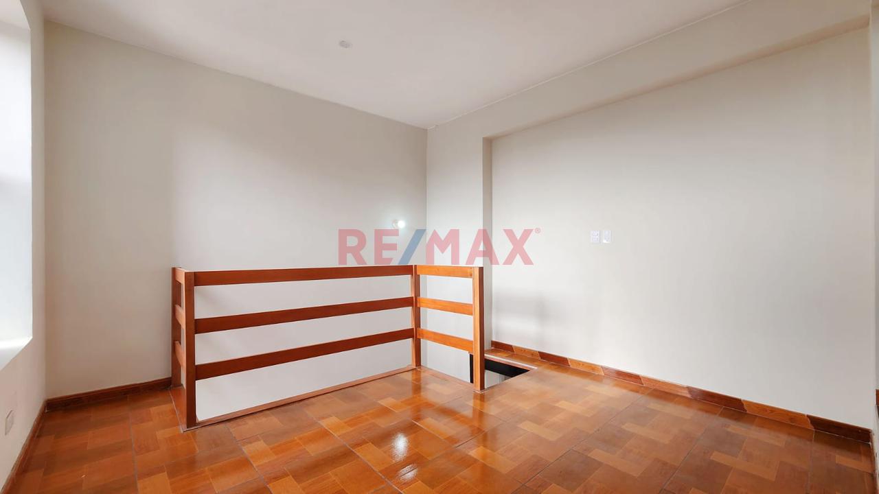 Local Comercial En Venta – Funcional Y De Dos Niveles En Limatambo San Borja - 10