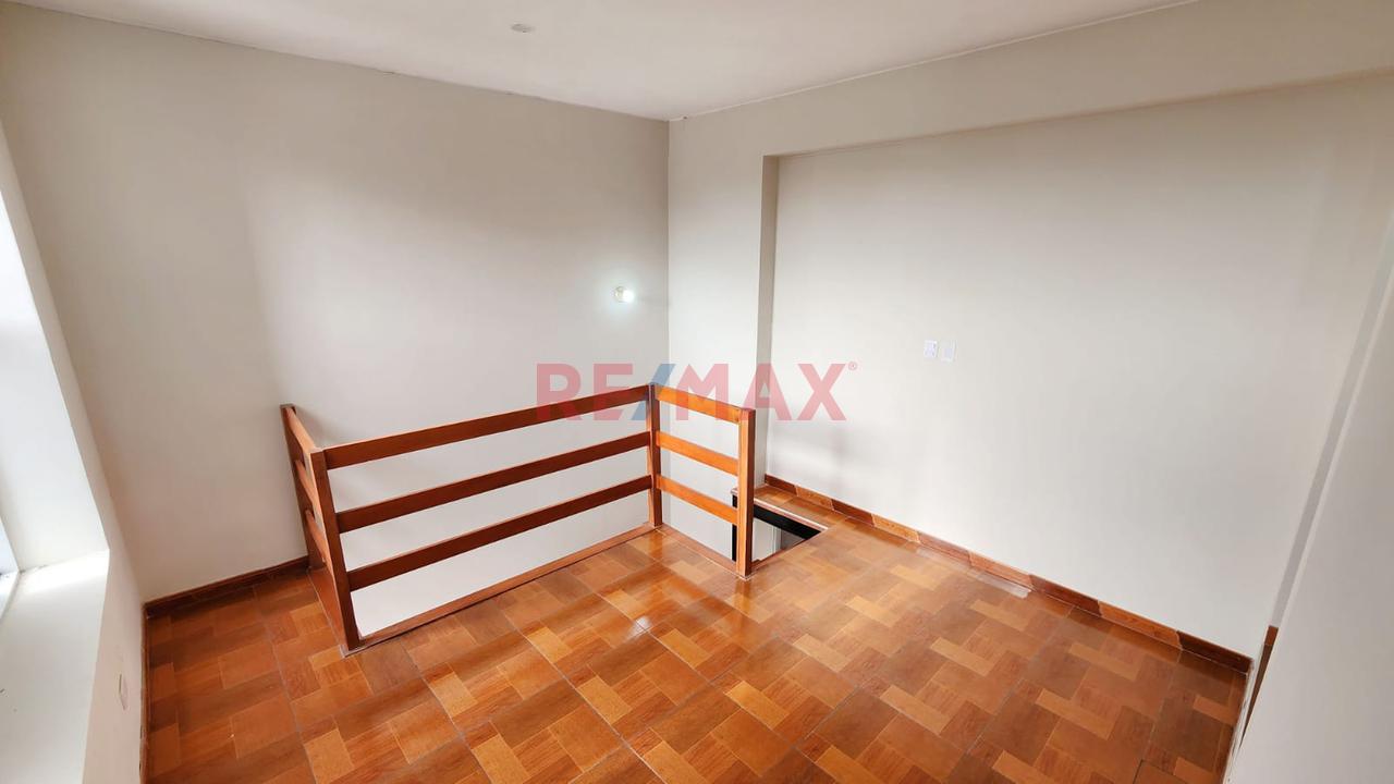 Local Comercial En Venta – Funcional Y De Dos Niveles En Limatambo San Borja - 11