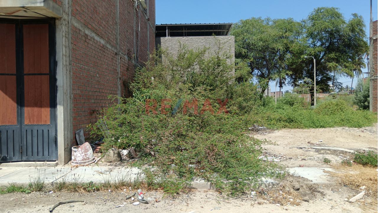 Terreno En Venta - I Etapa Urb Las Palmeras - 4