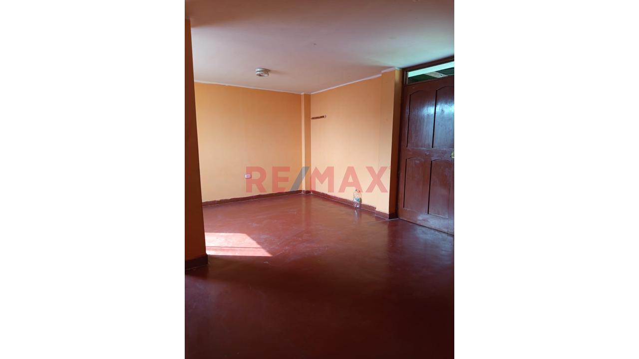 Venta De Casa En El Distrito De San Juan De Lurigancho Urb. Mariscal Caceres - 15
