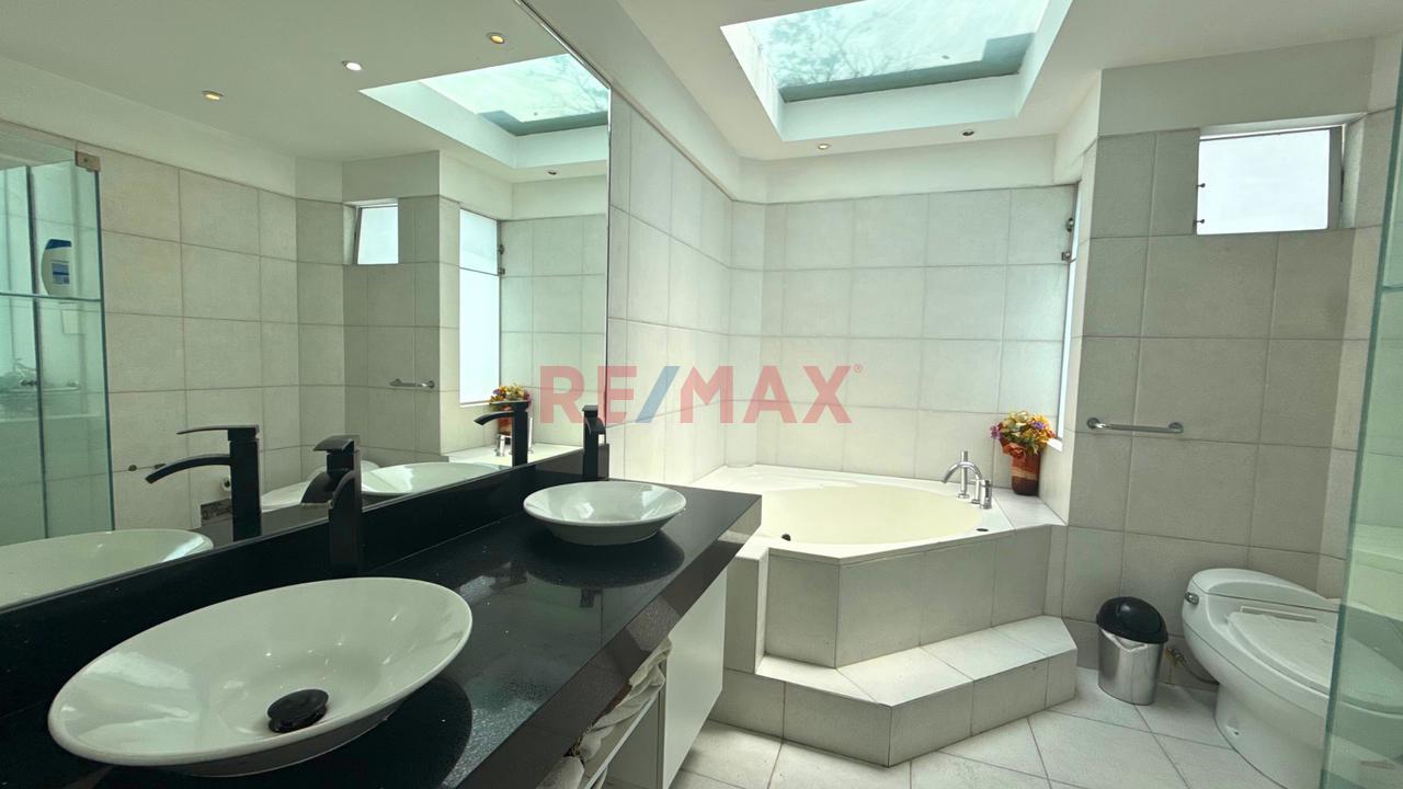 “Dúplex De Lujo Con Piscina Panorámica Y Terrazas En Av. El Polo – Surco” — foto 13