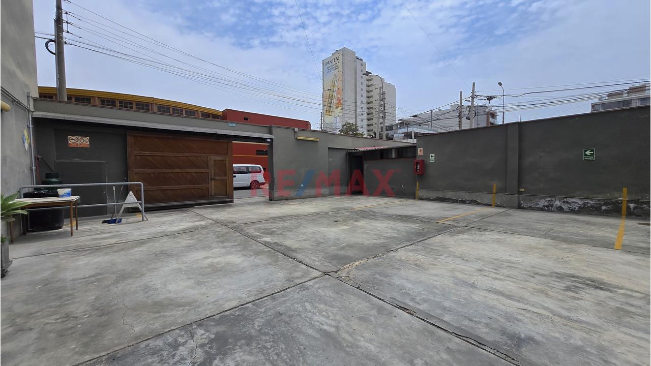 Local Comercial En Alquiler – Esquina Estratégica Fanning Con Barrón, Barranco - 2