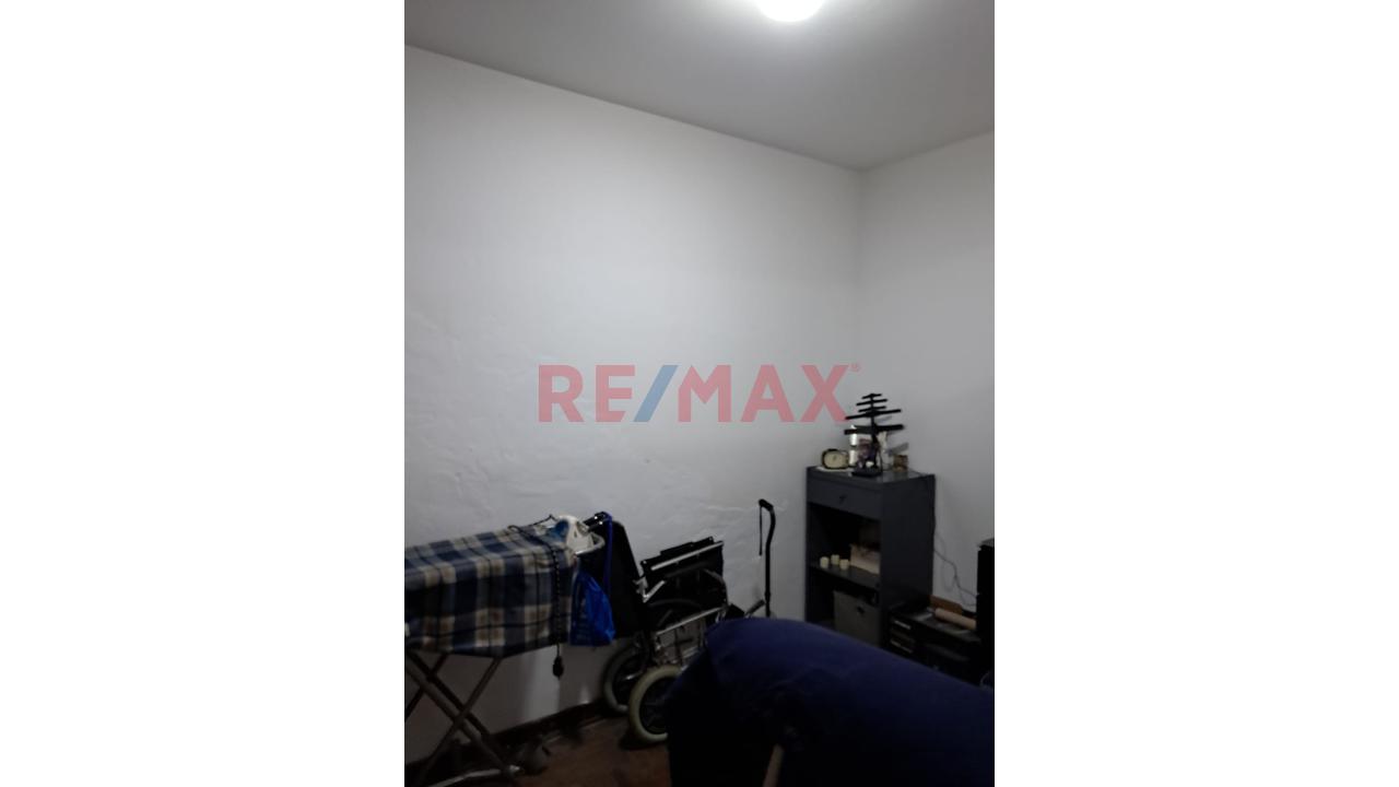 Venta De Amplio Departamento En Primer Piso En Urbanizacion La Colonial En El Callao — foto 10