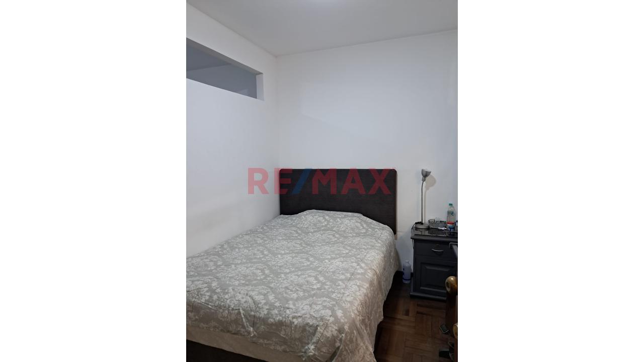 Venta De Amplio Departamento En Primer Piso En Urbanizacion La Colonial En El Callao — foto 8